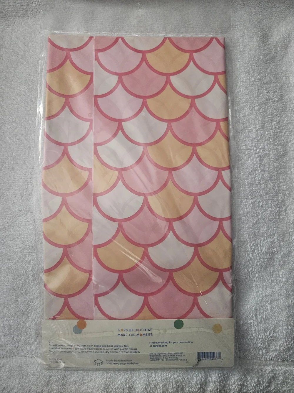 Spritz Pink & Peach Scalloped Design Plastic Table Cover - Mermaid Party Themed